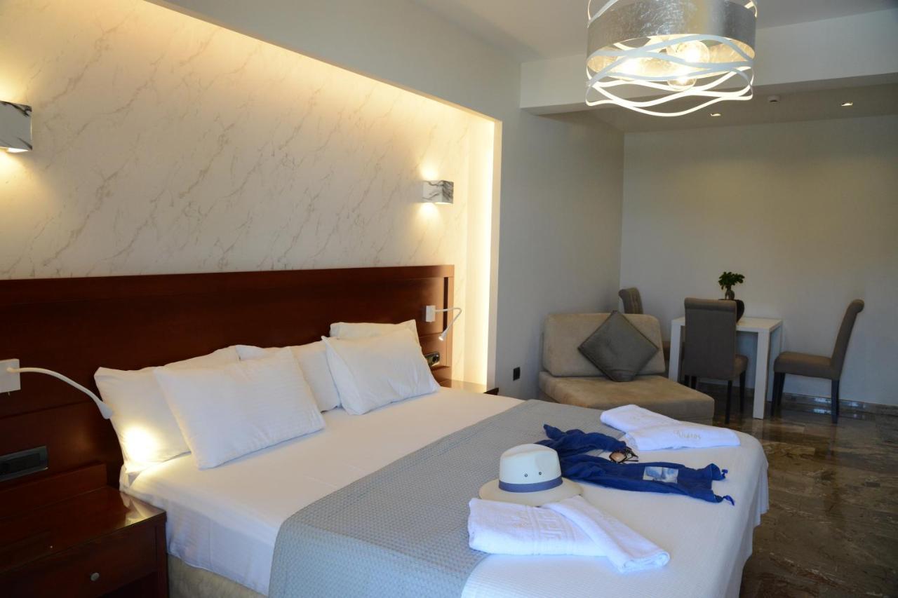Viaros Hotel Apartments Tolo Luaran gambar