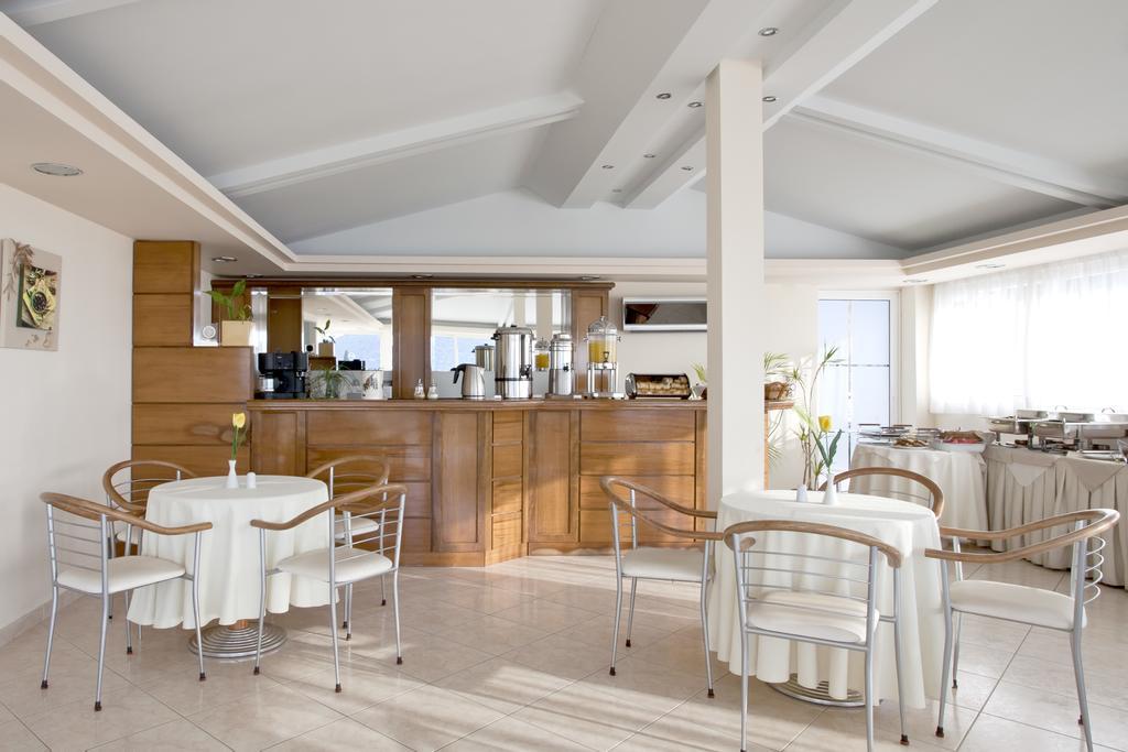 Viaros Hotel Apartments Tolo Luaran gambar